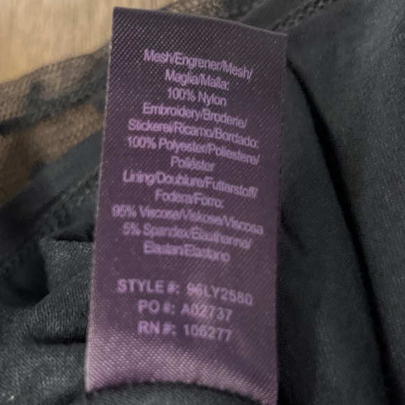 Hale Bob Metallic Embroidered Mesh Top with Long Sheer Sleeves Size Medium - Picture 5 of 6